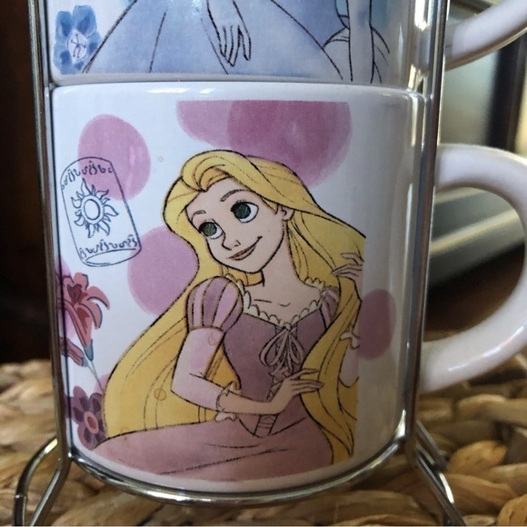 Disney Princess set of 4 stackable ceramic mugs with stand - Picture 5 of 9